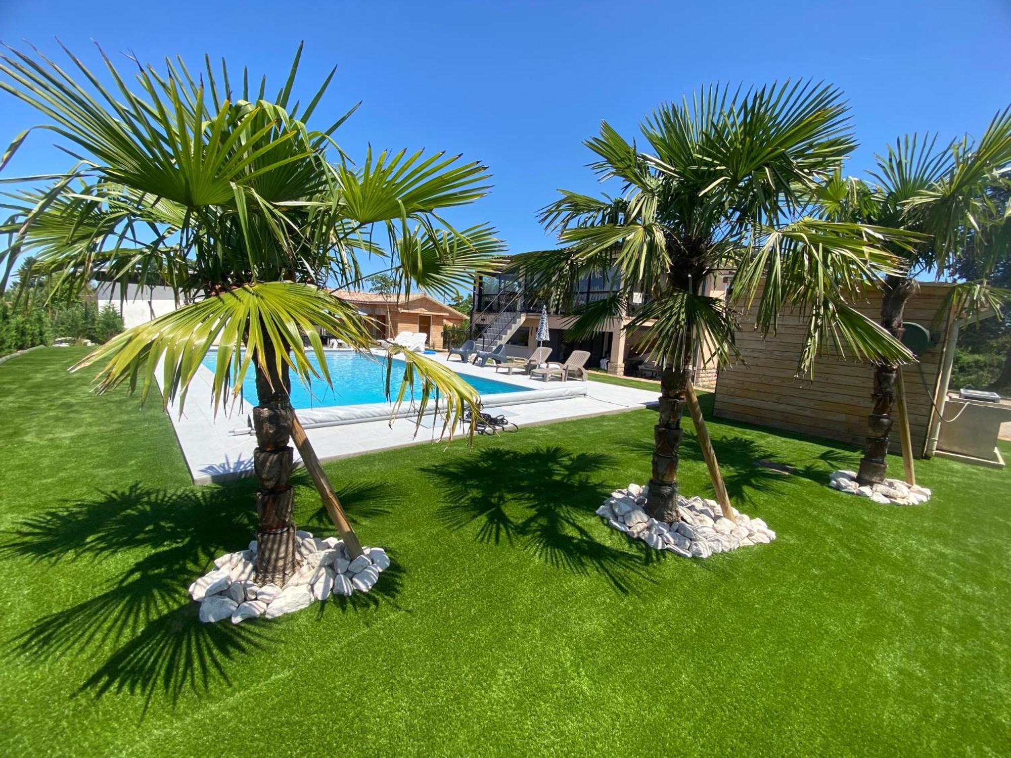 Studio Chez L'Habitant Avec Piscine Commune Grieges المظهر الخارجي الصورة